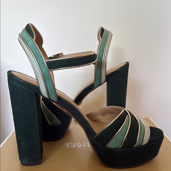 Michael Kors Women's Green Platform Sandals - Picture 3 of 6
